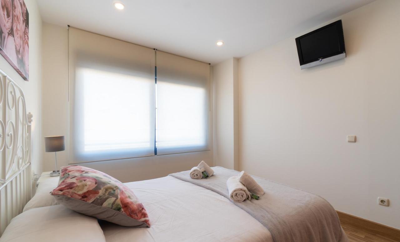 Malaga Centro Maria Zambrano Apartment ภายนอก รูปภาพ