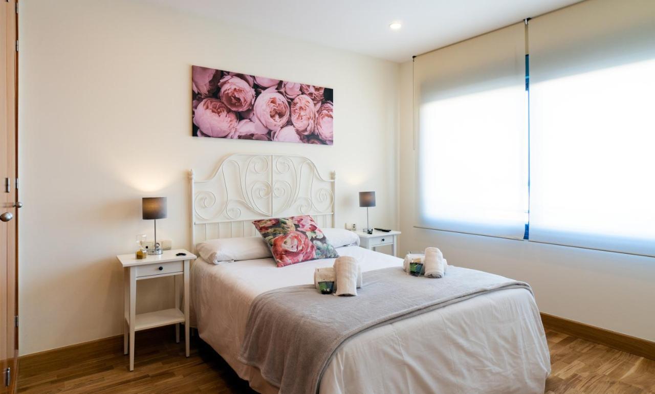 Malaga Centro Maria Zambrano Apartment ภายนอก รูปภาพ